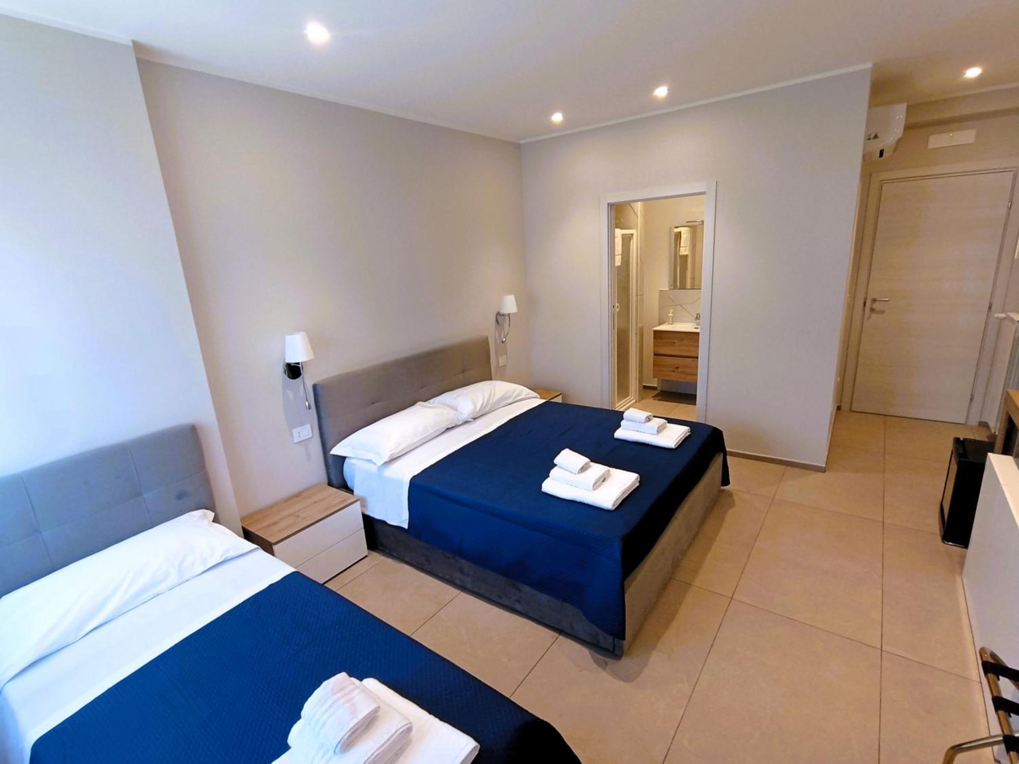 Mile Rooms Bari Exterior foto